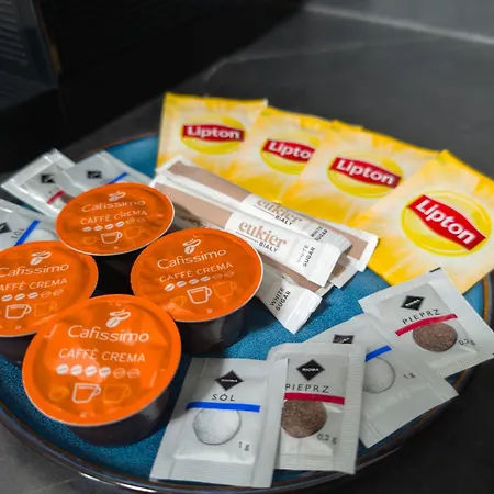 Urban Chic By Bookinghost فروتسواف